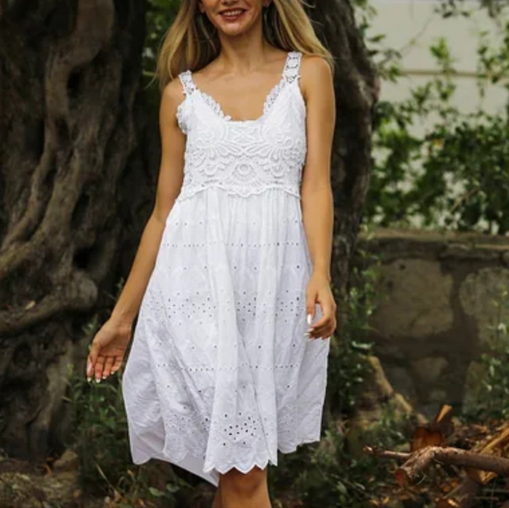 NWT Italian Sundress White Lace Eyelet Summer Sleeveless Wide Strap Mini Dress M